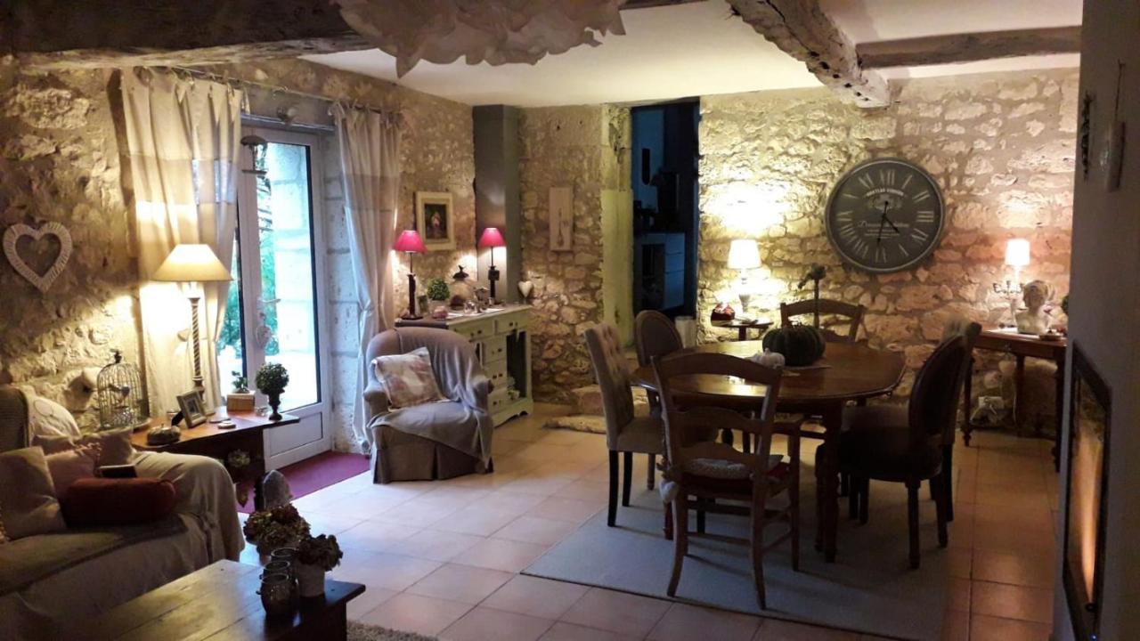 Coeur De Vigne A Colombier 24560 Bed & Breakfast Issigeac Bagian luar foto